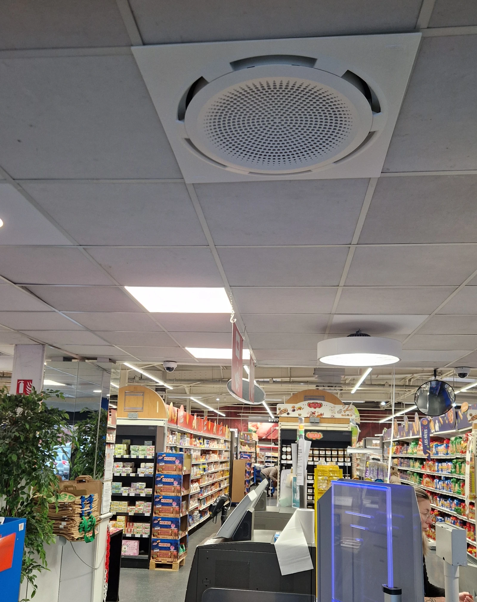 aerotherme-Comfort Circle-Biddle-Leclerc.jpg